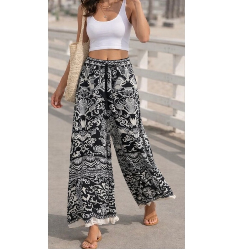 FLYING TOMATO BEAUTIFUL FLOWY BOHO PANTS!